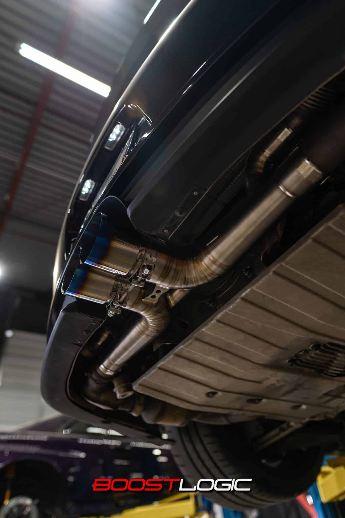 Boost Logic Titanium Center Muffler for Porsche 991 GT3