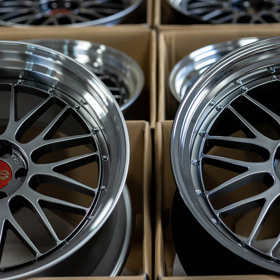 BBS LM 20x9.5 +8, 20x10.5 +15 5x112 Diamond Black (SET)