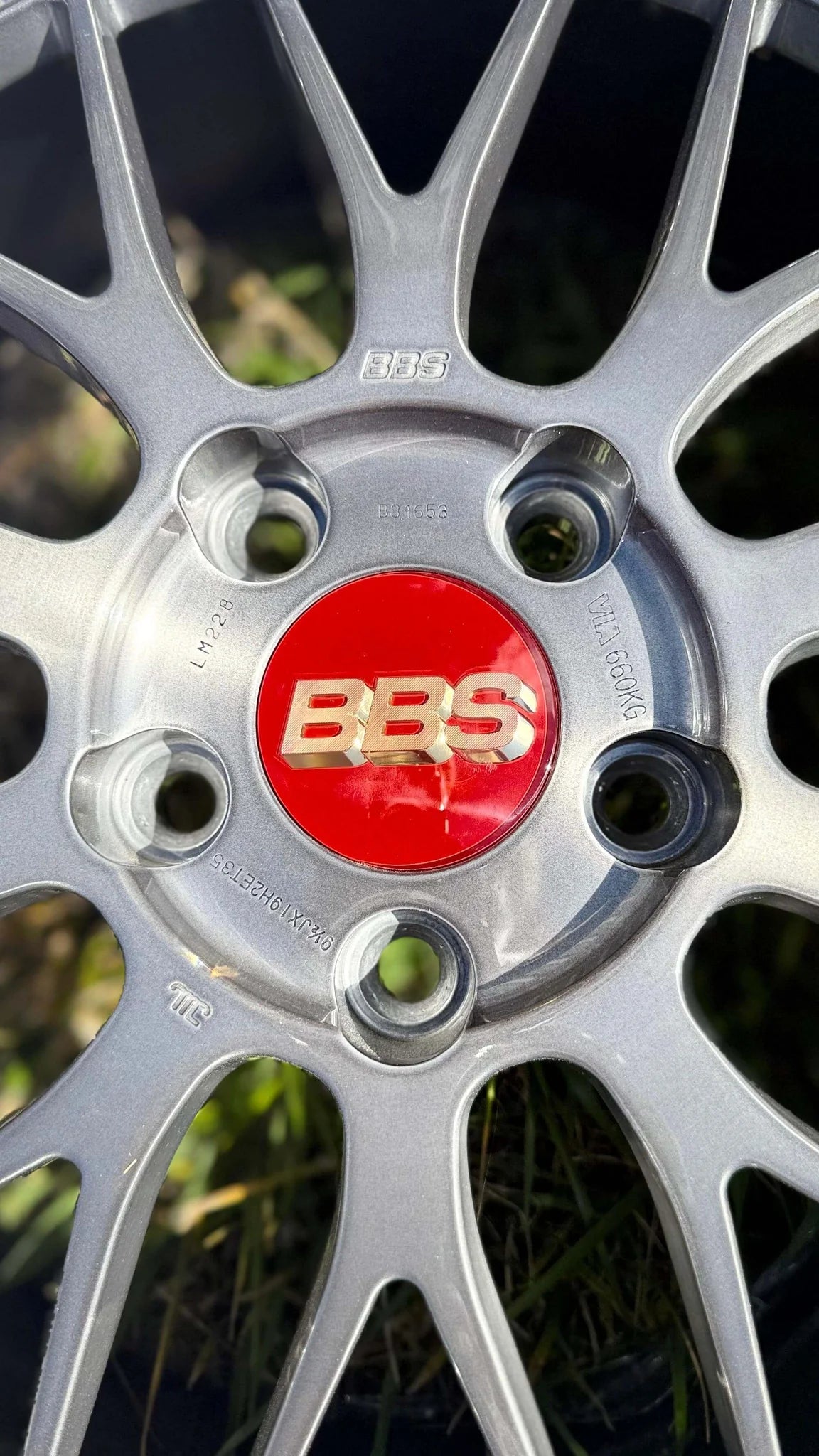 BBS LM227 / LM228 - 19" Staggered - 5x120 (3-piece) (Brushed)