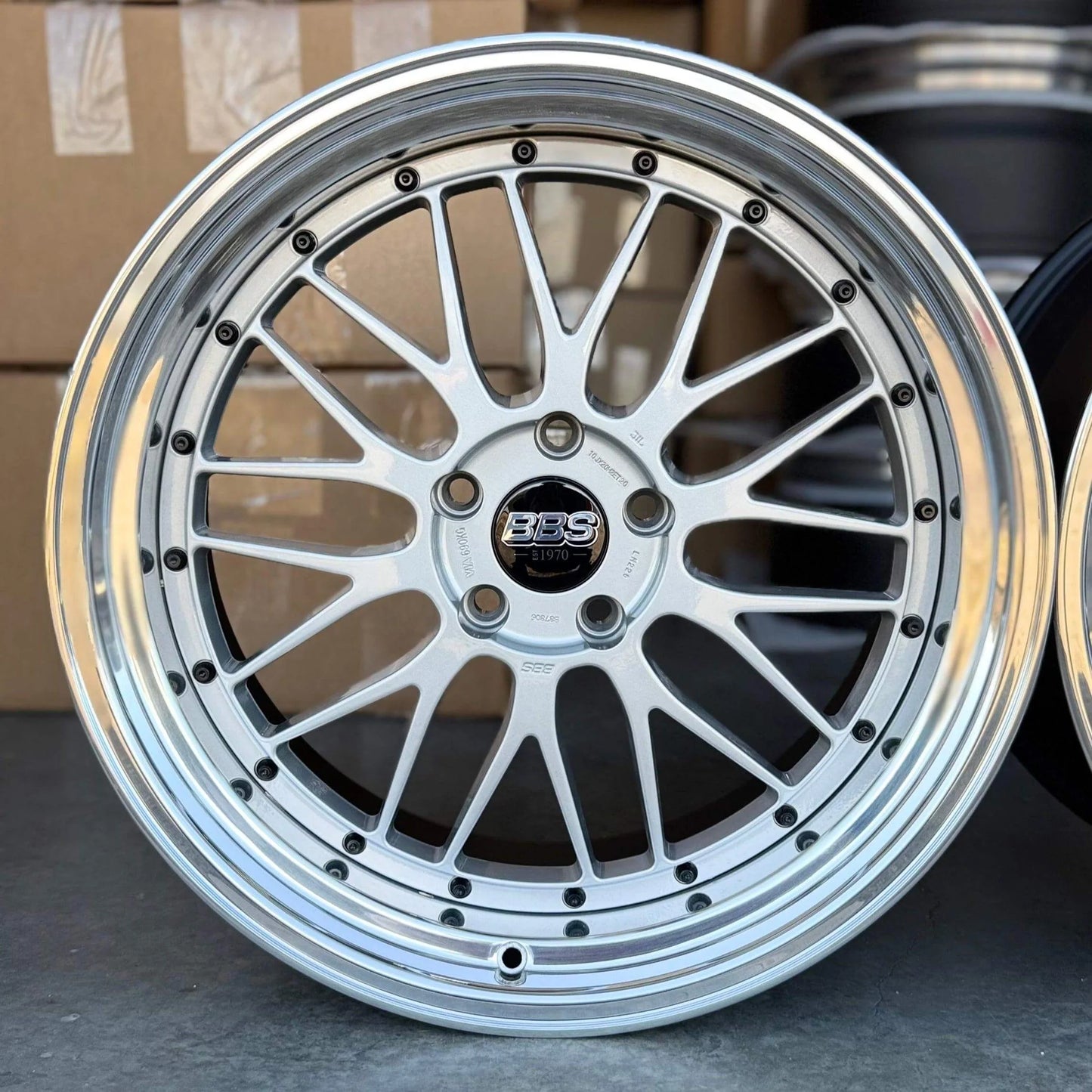 BBS LM225 / LM226 - 20" Staggered - 5x120