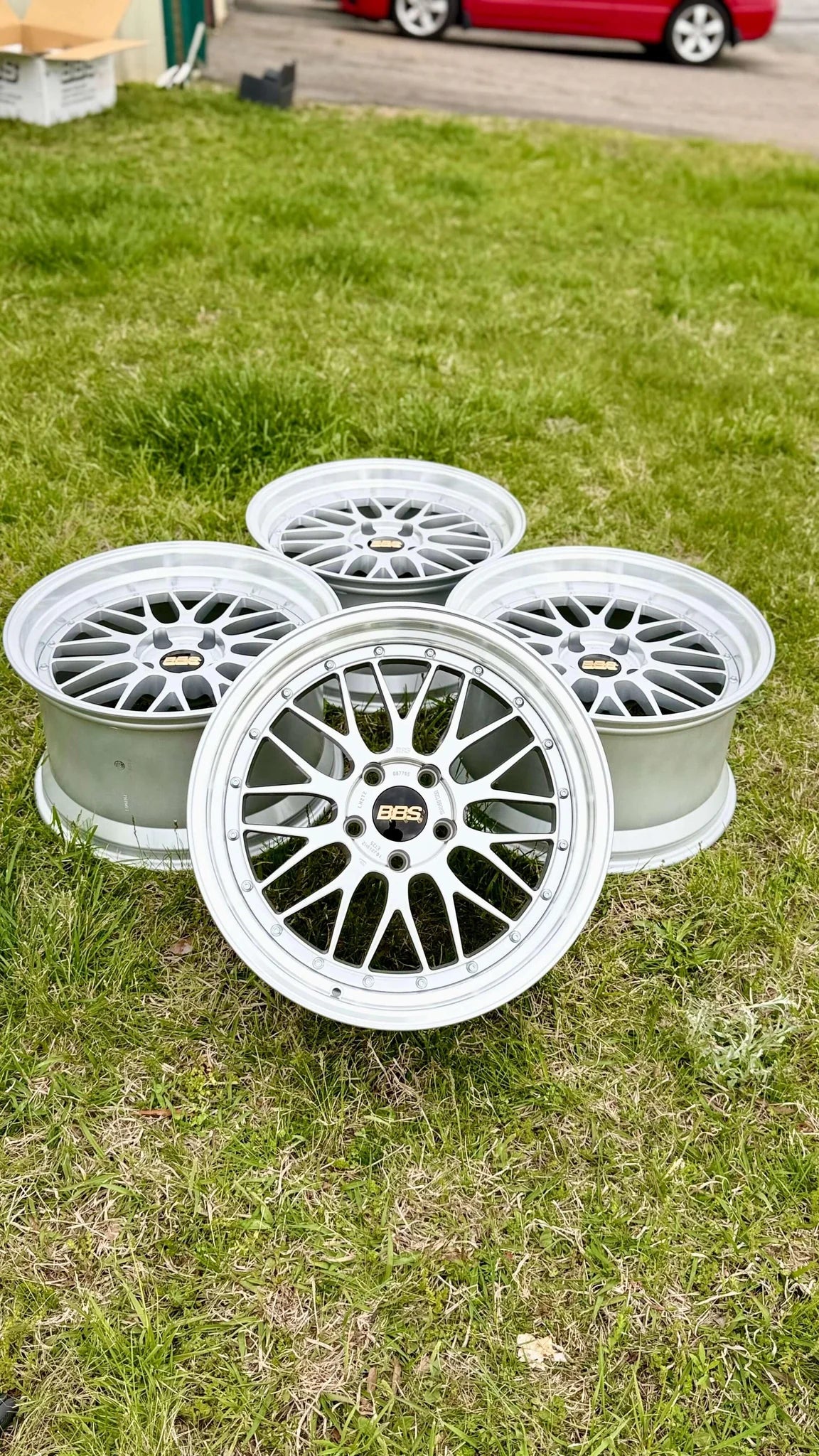 BBS LM272 / LM281 - 19" Staggered - 5x120