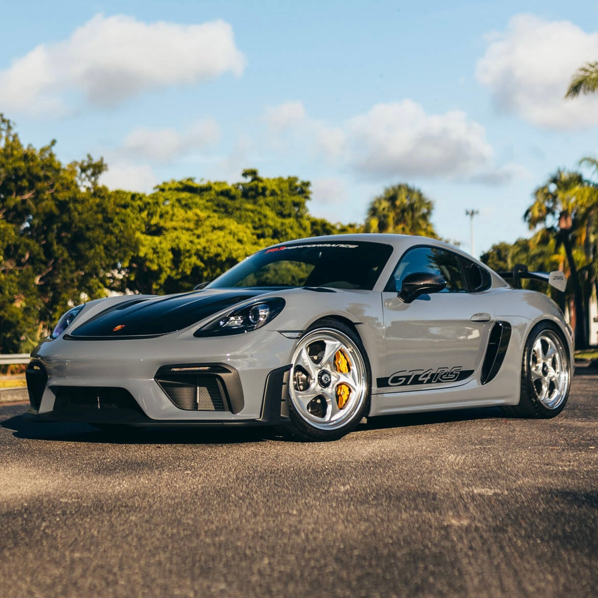 718 GT4 / RS