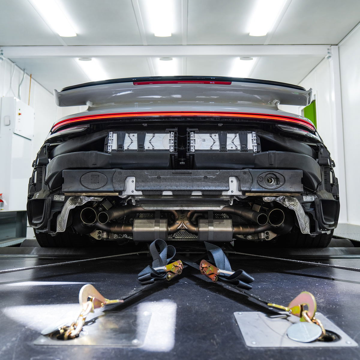 VF Engineering | TITANIUM VALVED CATBACK EXHAUST SYSTEM - 2019-2024 PORSCHE 911 TURBO/TURBO S