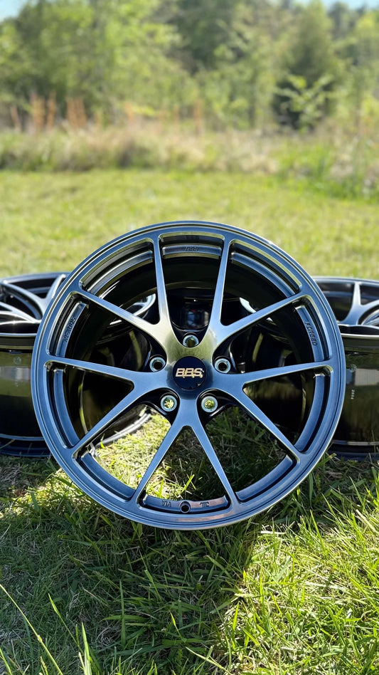 BBS RI-A (RIA045 / RIA046) - 18" Staggered - 5x120