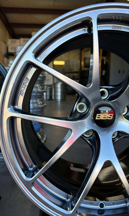 BBS RI-A (RIA045 / RIA046) - 18" Staggered - 5x120