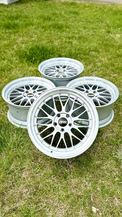 BBS LM272 / LM281 - 19" Staggered - 5x120