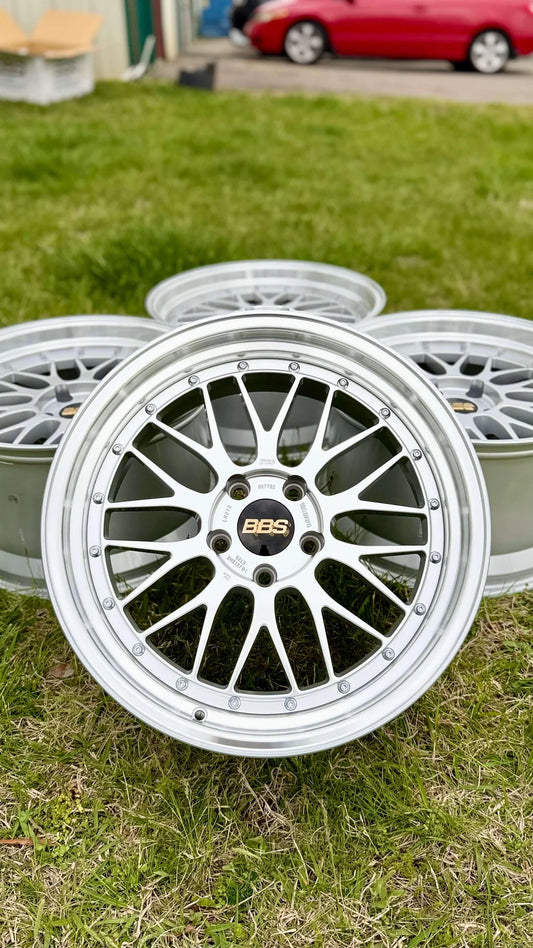 BBS LM272 / LM281 - 19" Staggered - 5x120